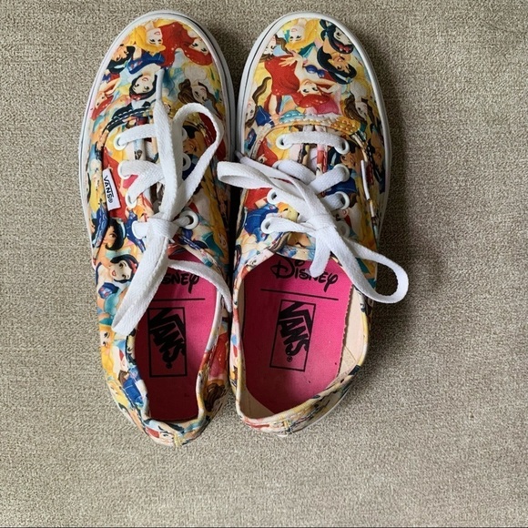 Vans Disney Princess Low Sneaker Size 6 - Picture 3 of 11
